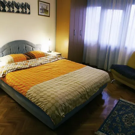 Centre Point Lägenhet