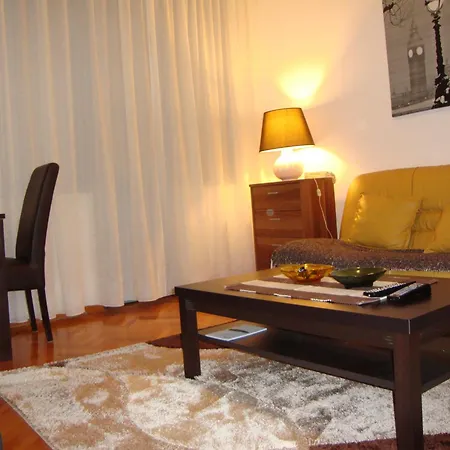 Apartment Centre Point *